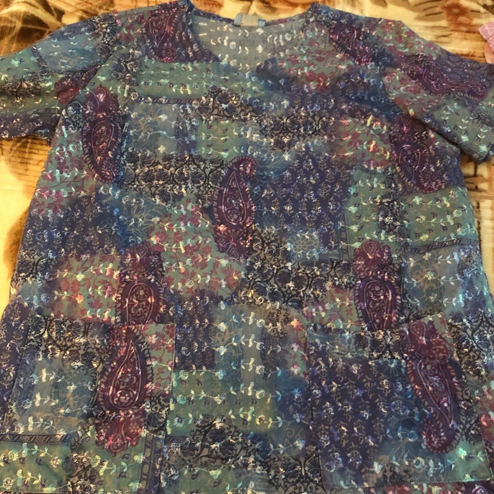 Scrub top large